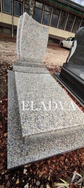 
Rosa Beta szimpla gránit síremlék borított járdával, 5-3 íves fedlappal, fazonos formatervezett, duplán mart emlékkelAKCIÓS SÍRKŐ
